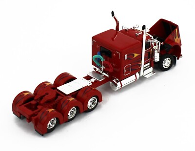 2022 DCP 1:64 *RED w/FLAME* Peterbilt 389 Tri-Axle w/Magnitude