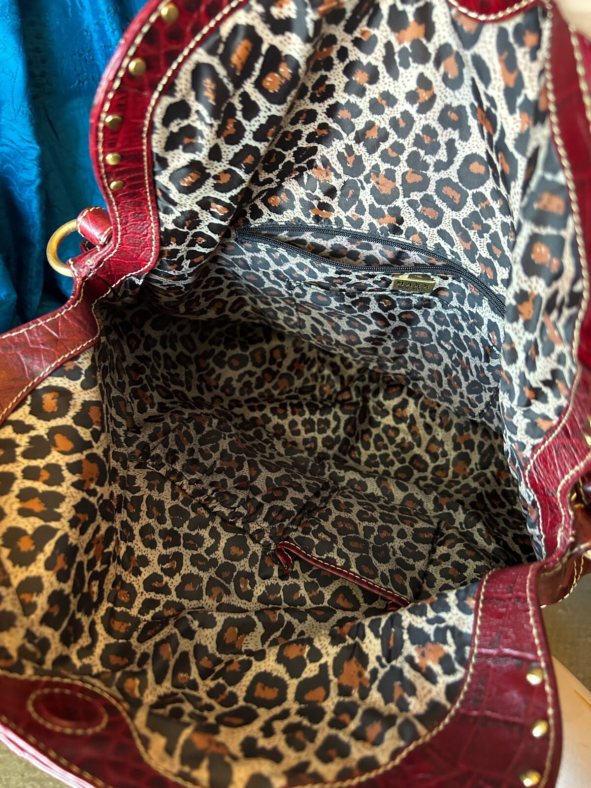 Picture 4 of 5