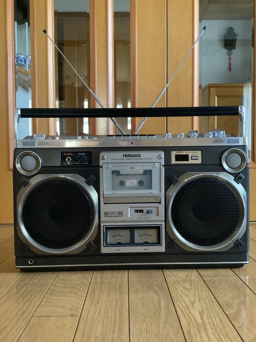 HITACHI TRK-8180 Boombox Radio Cassette New Belts Serviced Vintage
