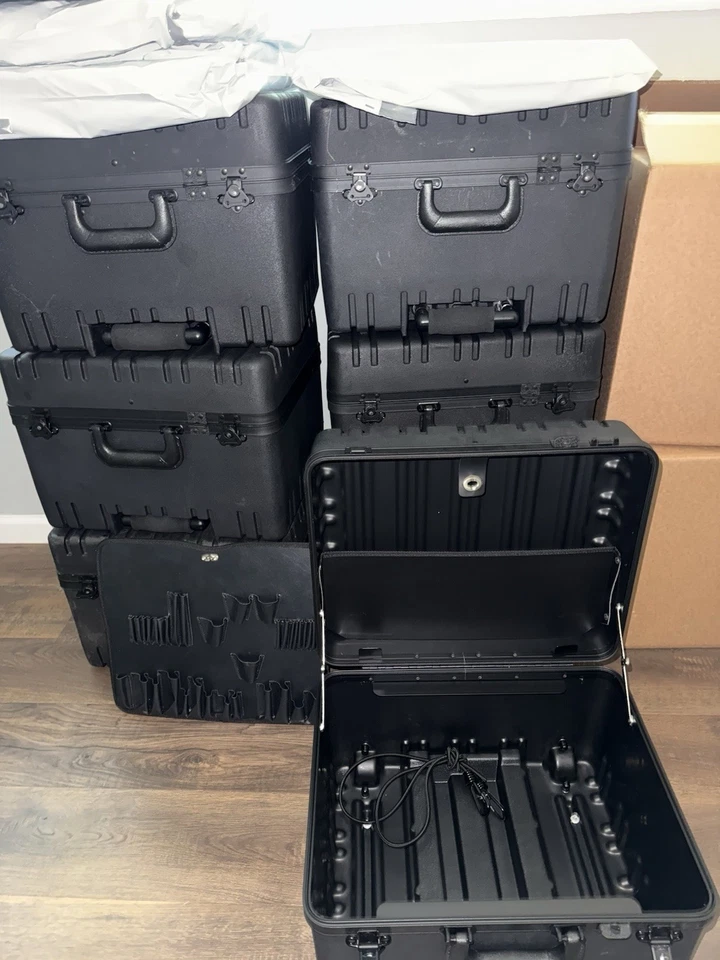 C.H. Ellis 8804TWBQ Rotational Molded Tool Case - Imagem 3 de 4