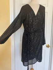 FOREVER 21 black sequined faux wrap dress size 0X