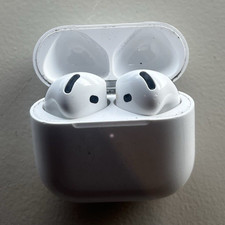 Apple AirPods (3rd Generation) White Bluetooth In-Ear Earbuds w/ Charging Case