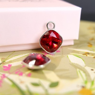 Charm Anhänger 2 Stück 925 Sterling Silber Rot für Creolen Markenkristalle NO...