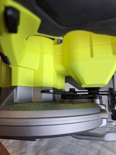 RYOBI PSBCS01B ONE+ HP 18V Brushless Compact 6-1/2" Circular Saw TOOL ONLY(F) - Picture 12 of 18