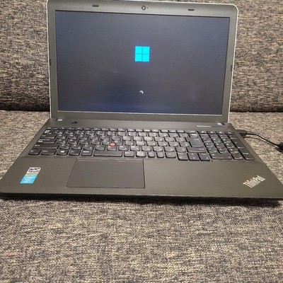 Lenovo ThinkPad Laptop Intel Core i5 Japanese Keyboard TrackPoint Business PC