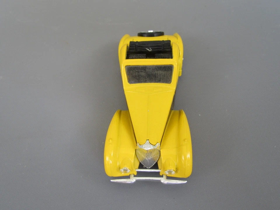 C545 Solido Hachette France Bugatti Tipo 57 S Atalante Giallo 1:43 - Immagine 3 di 4