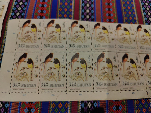 Bhutan Stamps 3 Sheets/44 Stamps Pheasant Grey Peacock/Ward's Trogon/Snow Lion - Picture 7 of 12