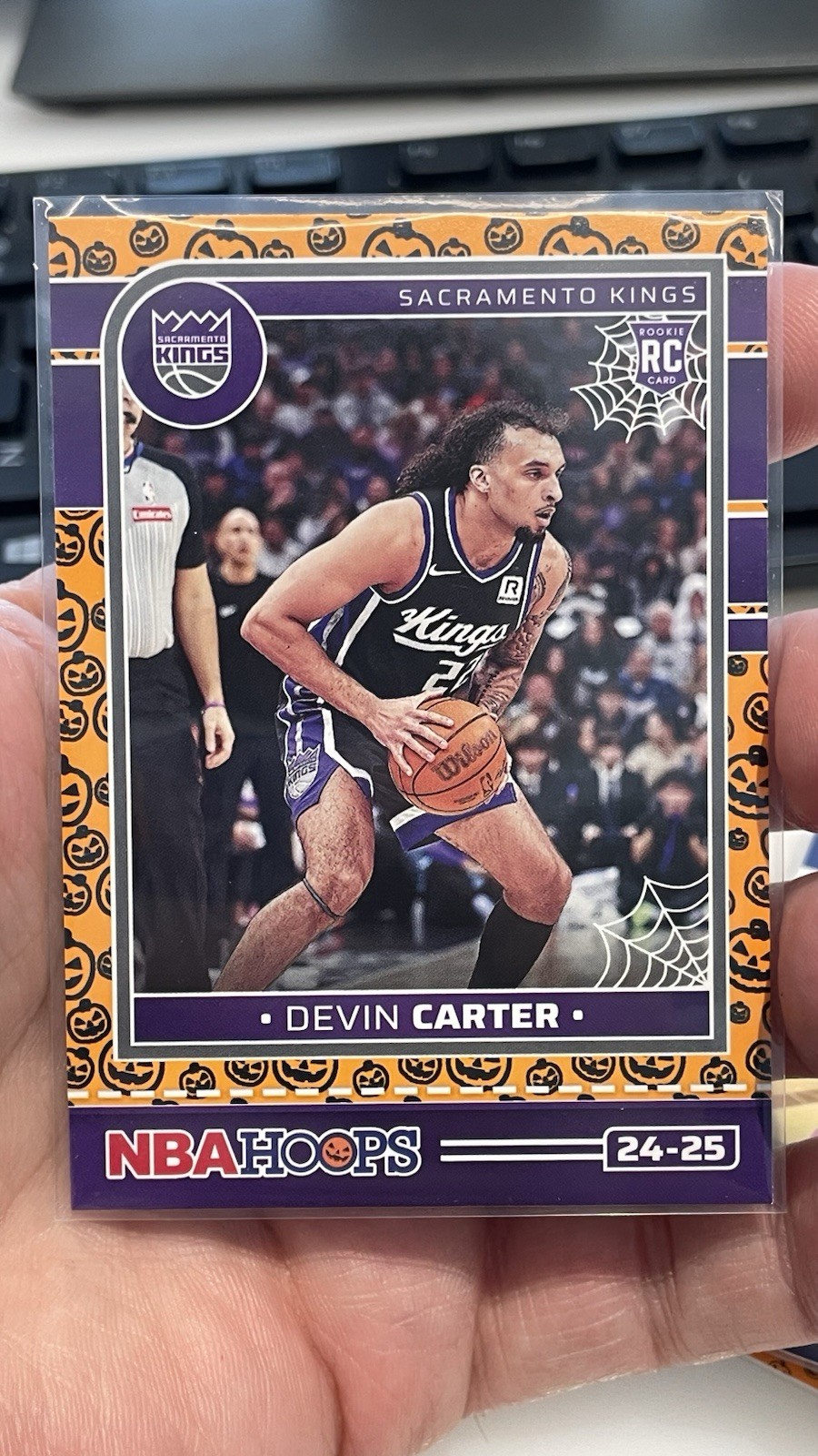 2024-25 Hoops Haunted Hoops Sacramento Kings Devin Carter #239 Rookie