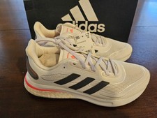Adidas SUPERNOVA W Running Shoes Womans 6.5 Course A Pied New in box