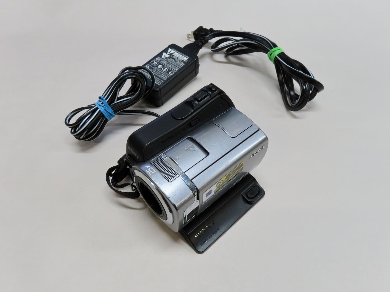 SONY HANDYCAM DCRSR65 HDD DIGITAL VIDEO CAMERA 2000X ZOOM + CRADLE eBay