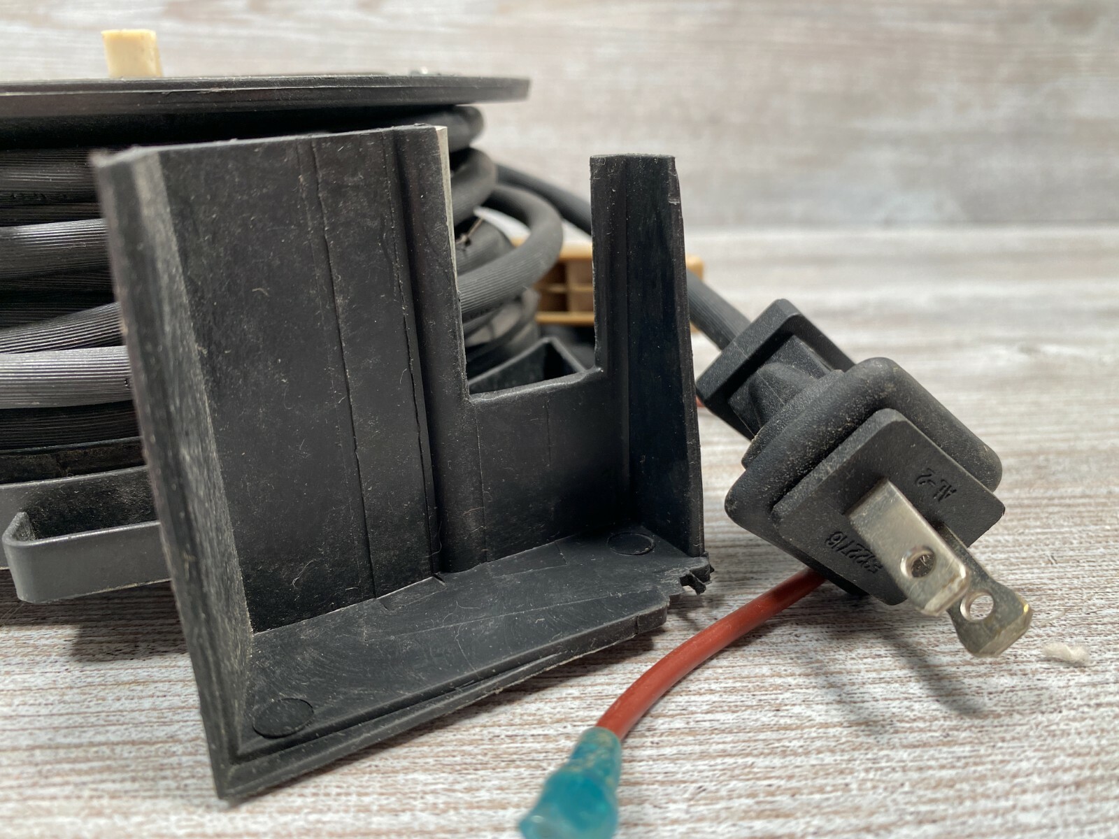 Dirt Devil Easy Lite Canister Vacuum SD40010 Cord Rewind Assembly Part