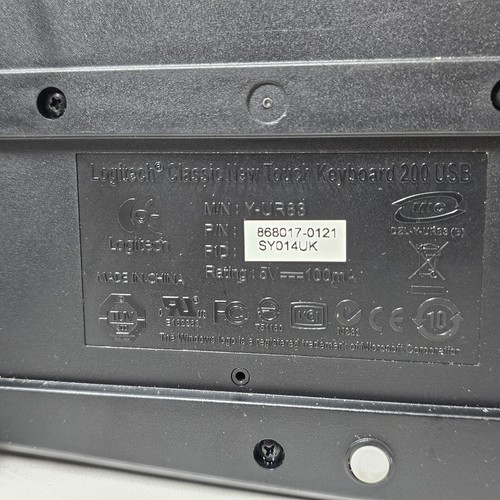 Logitech Keyboard Y-UR83 Classic New Touch USB English / Chinese Version Wired - Picture 6 of 6