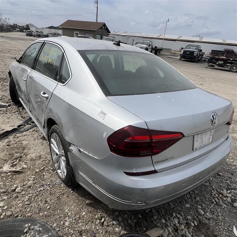 Medidor de velocímetro usado se adapta a: Volkswagen Passat Cluster 2018 MPH ID 561920960D Gr Foto 4 de 4