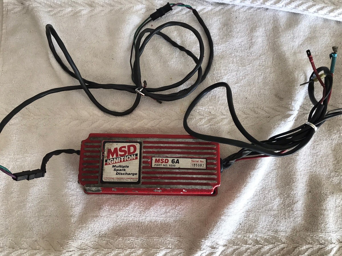 MSD IGNITION BOX MULTIPLE SPARK DISCHARGE 6200 6A Seial MSD IGNITION BOX MULTIPLE SPARK DISCHARGE 6200 6A Seial