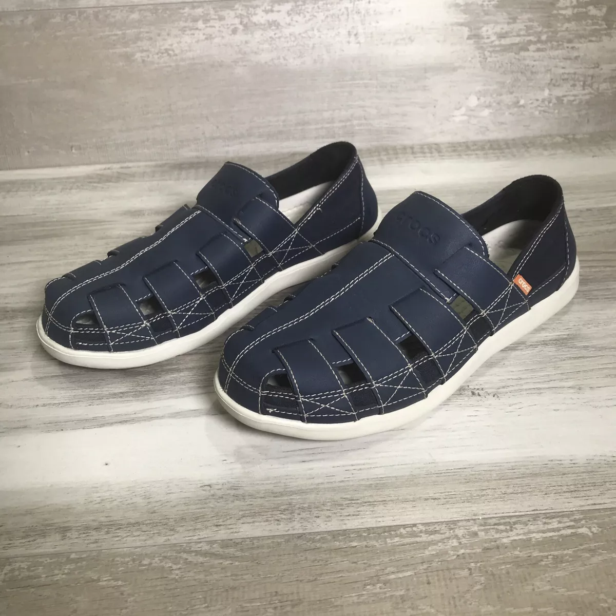 Crocs santa cheap cruz 2 navy