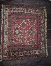 Small Antique Rug Great Size Well Worn Decorative Interior