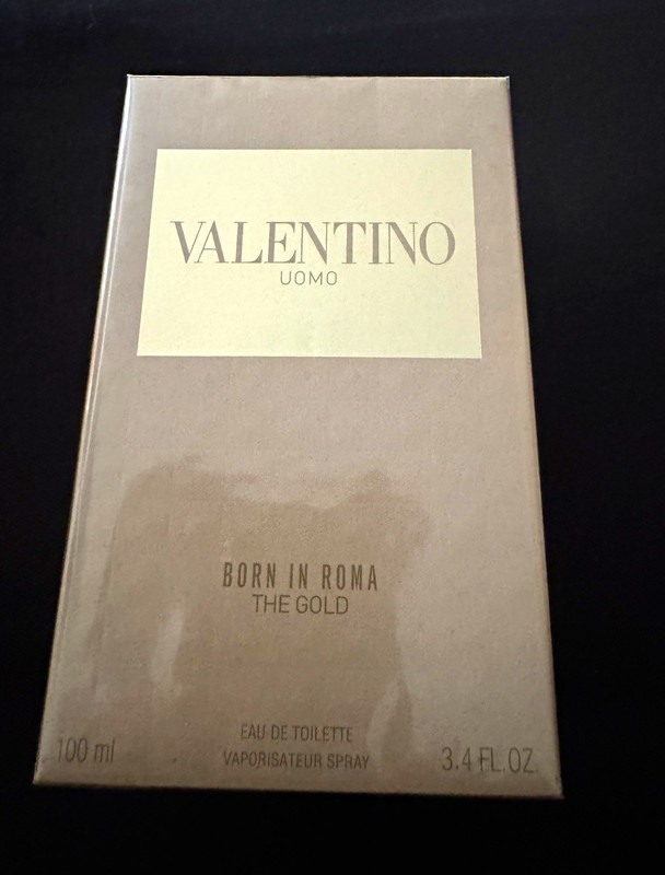 Valentino Uomo Born In Roma The Gold Eau de Toilette Spray, Regular 3.4