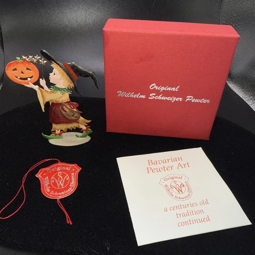 Wilhelm Schweizer “Halloween Magic” -SO21 Standing Figurine, Pristine Condition