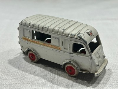 CIJ Renault 1000Kg Ambulance, Made in France, 50-60 Jahre