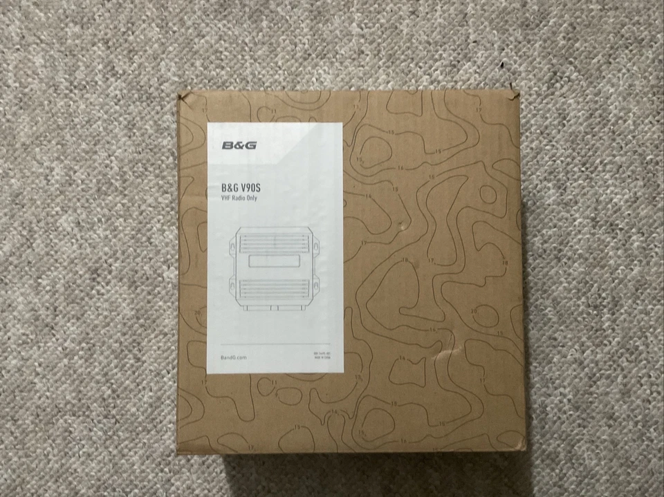 B&G V90s VHF com AIS - Novo na caixa - Imagem 2 de 4