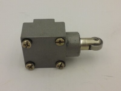 TELEMECANIQUE ZCK-E65 LIMIT SWITCH HEAD ROLLER PLUNGER | eBay