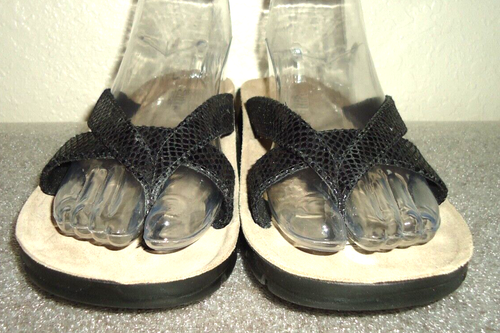 #D Cliffs by White Mountain Women's Best of Sandals BLACK Thong Flip Flop US 8 M - Picture 6 of 11