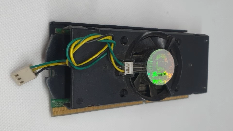 Intel SL37G Pentium II 400MHz Slot 1 + Cooler - Image 4 of 4