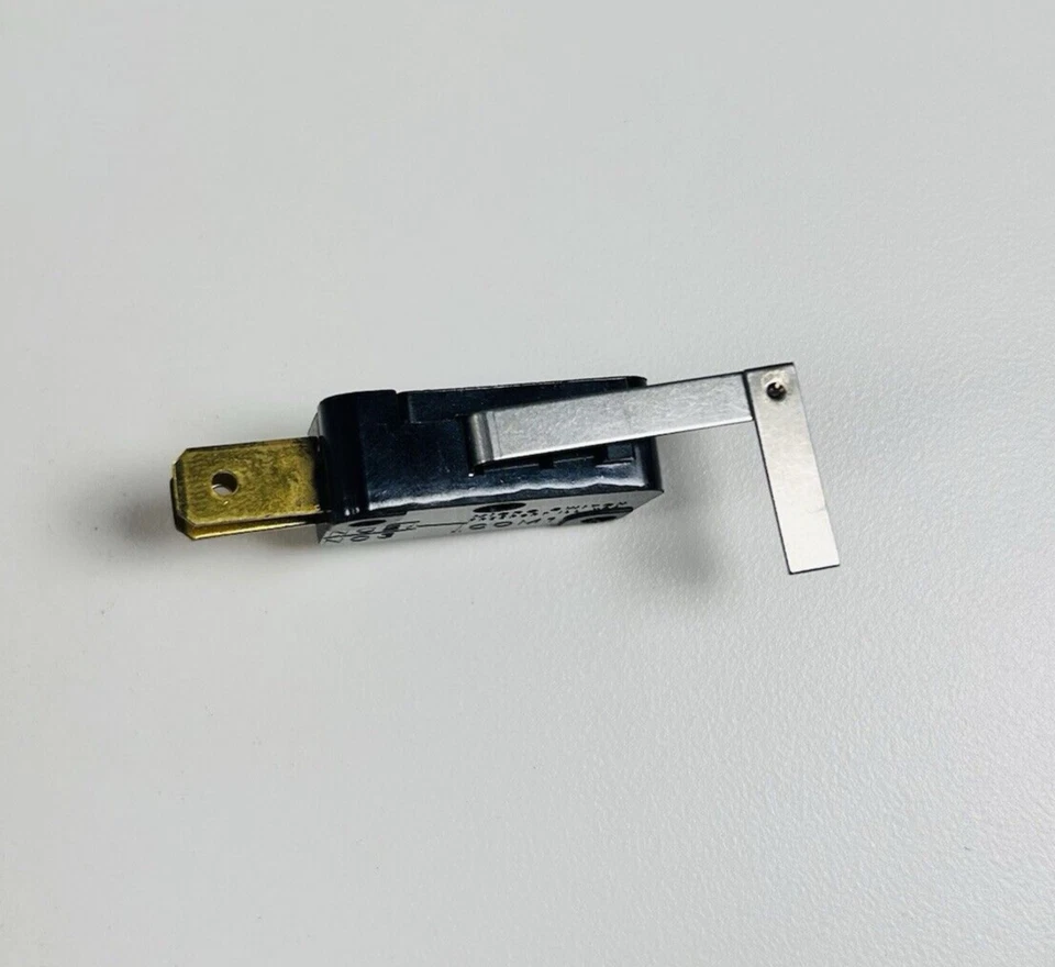 Microinterruptor V3L-550-D9 11A 1/3 HP (Cantidad. 5) Nuevo. Foto 4 de 4