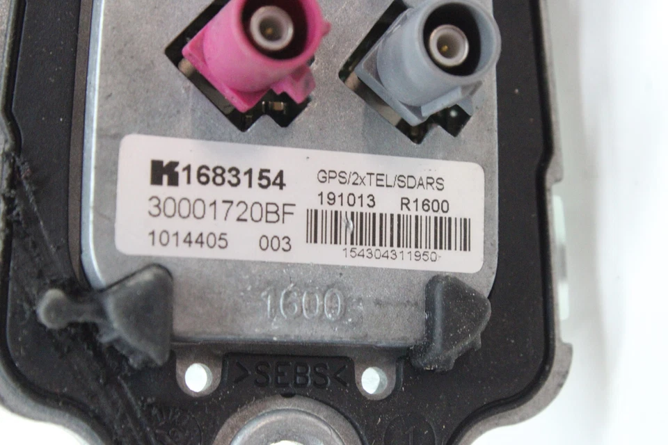 BMW 328d 2014 - GPS techo exterior aleta antena tiburón fabricante original 14 15 16 17 18 Foto 3 de 4