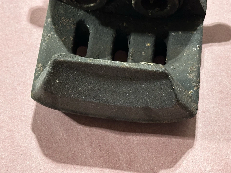 Pinza de freno delantera derecha lado pasajero Lexus IS300 2001-2005 PROBADA OEM Foto 2 de 4