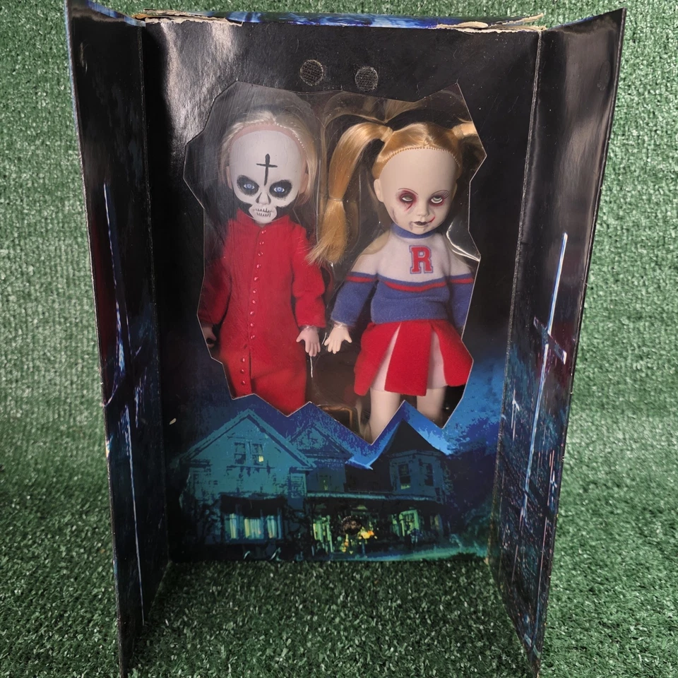 Mezco Living Dead Dolls House of 1000 Corpses Dolls House 2007 paquete de 2 nuevo en caja Foto 2 de 4