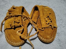 Minnetonka Kids Brown Suede Leather Moccasin Booties Fringe Toddler Size