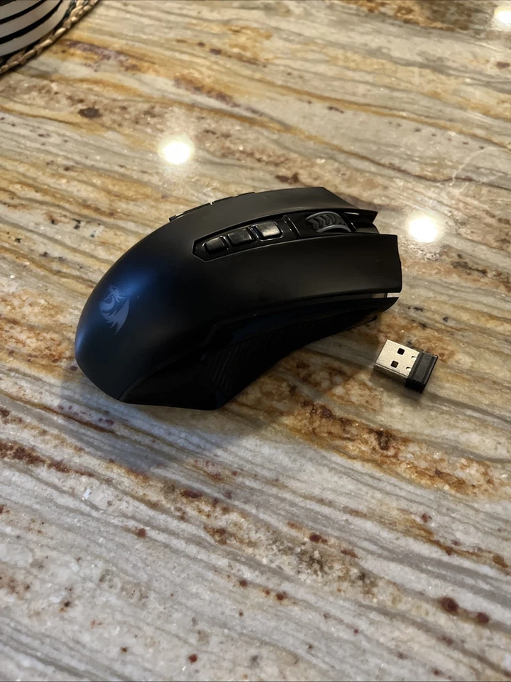 Red Dragon PC Gaming Mouse Wireless RGB 8000 DPI 6 Programmable Buttons Used - Image 2 of 3