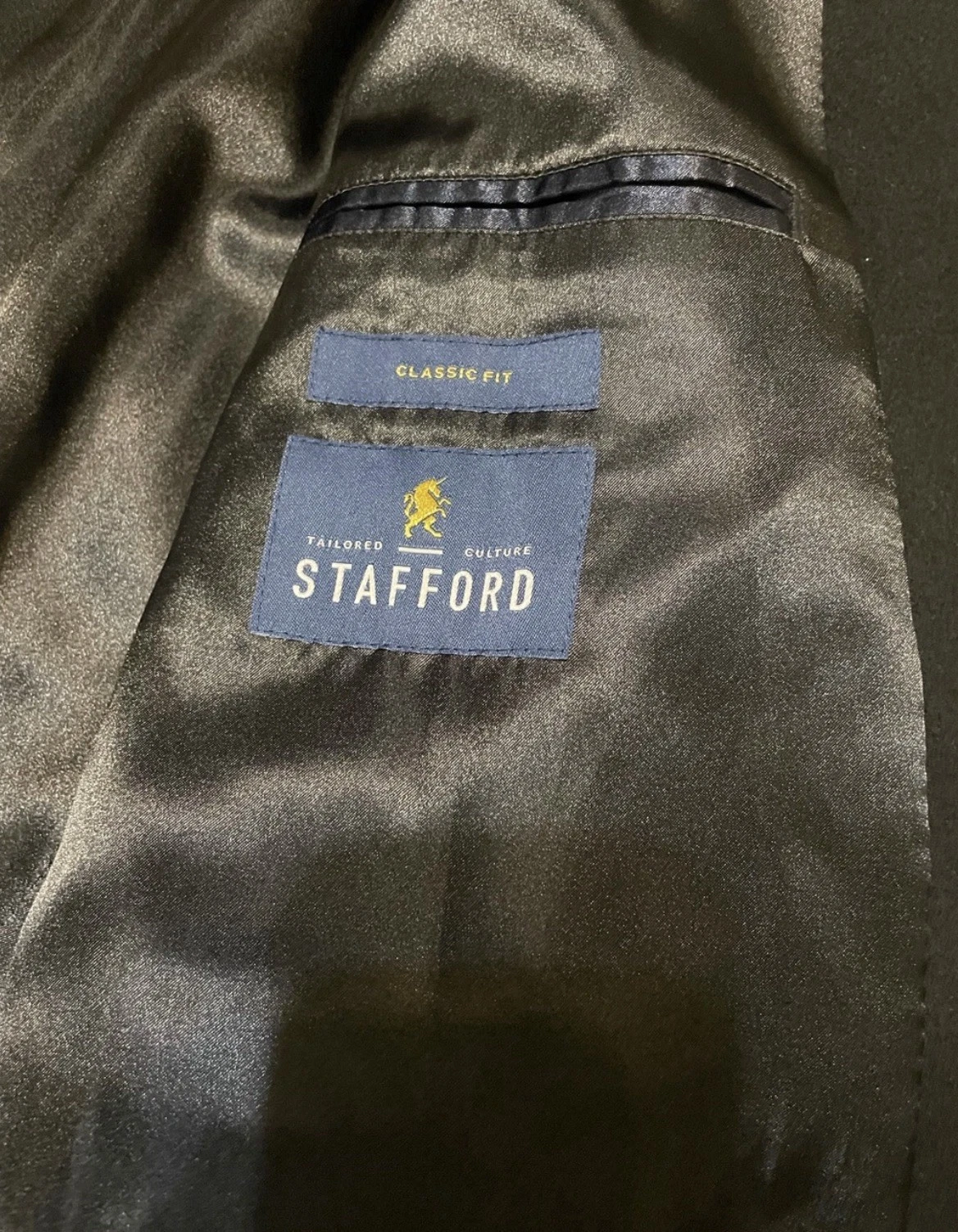 Men's Stafford Signature 52R Classic Fit Black Wool Blend Overcoat 3 Button - product detail image 4