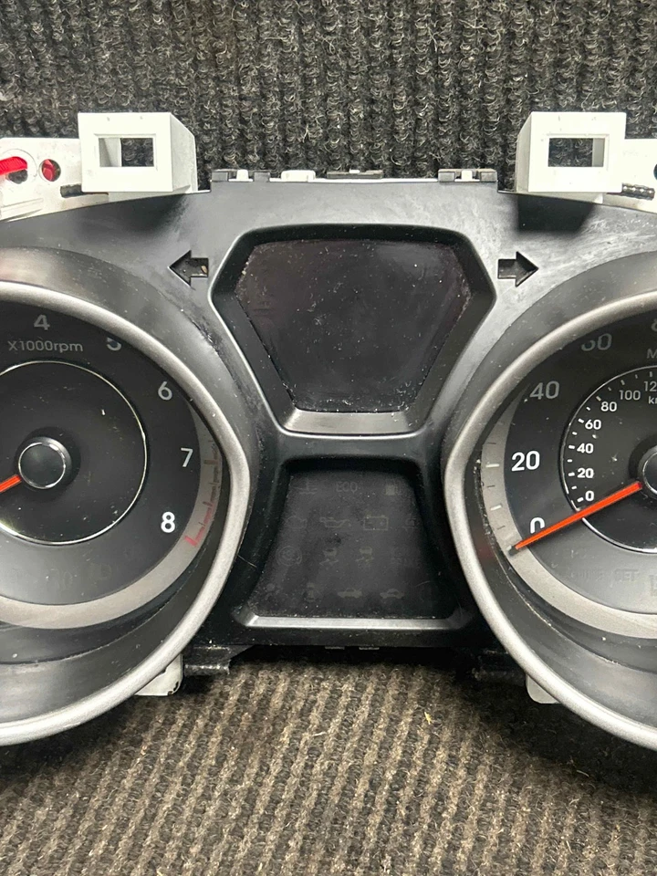Fits 2013 Hyundai Elantra Speedometer (high miles) OEM:940013X610 - Image 4 of 4