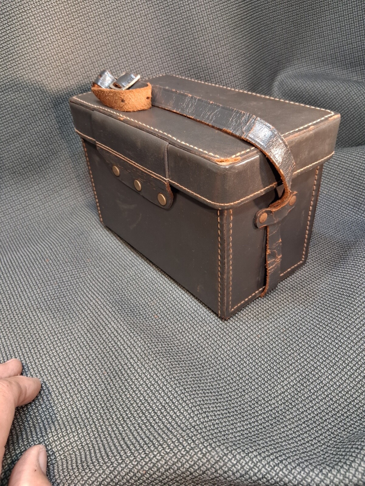 Picture 2 of 8
