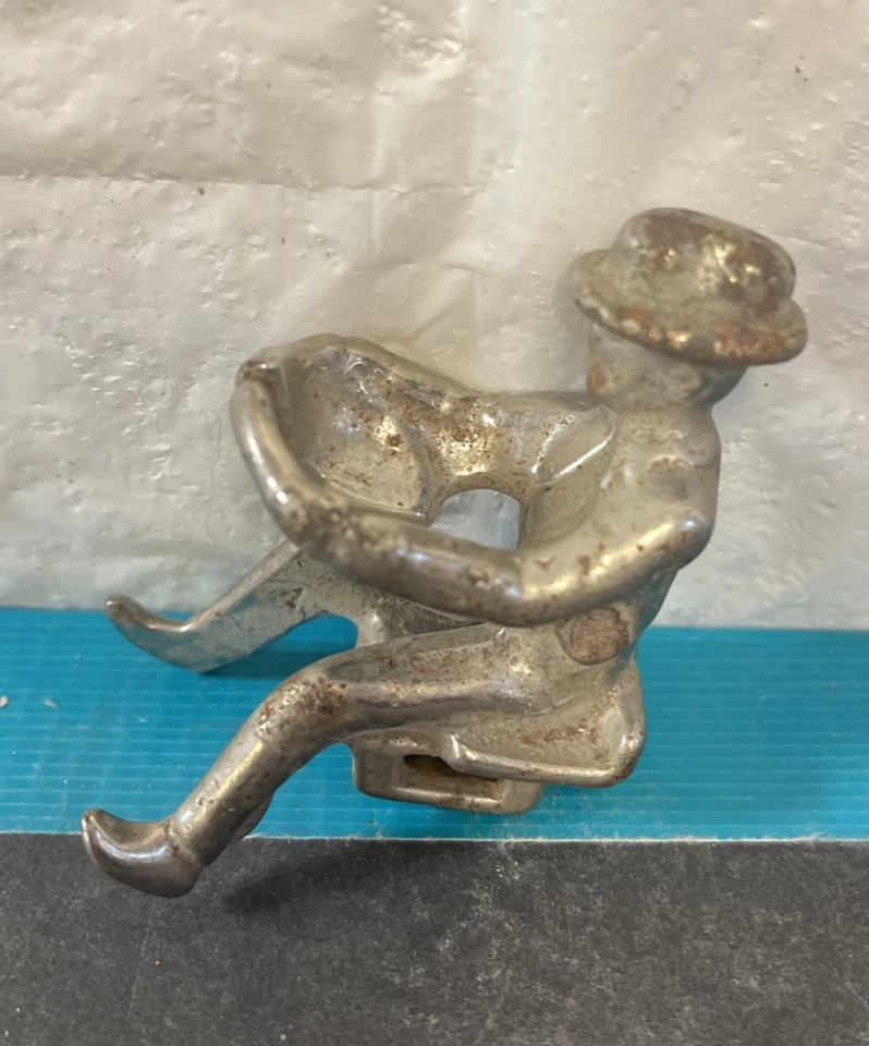 Figura de colección Hubley hierro fundido juguete tractor conductor persona Foto 2 de 4