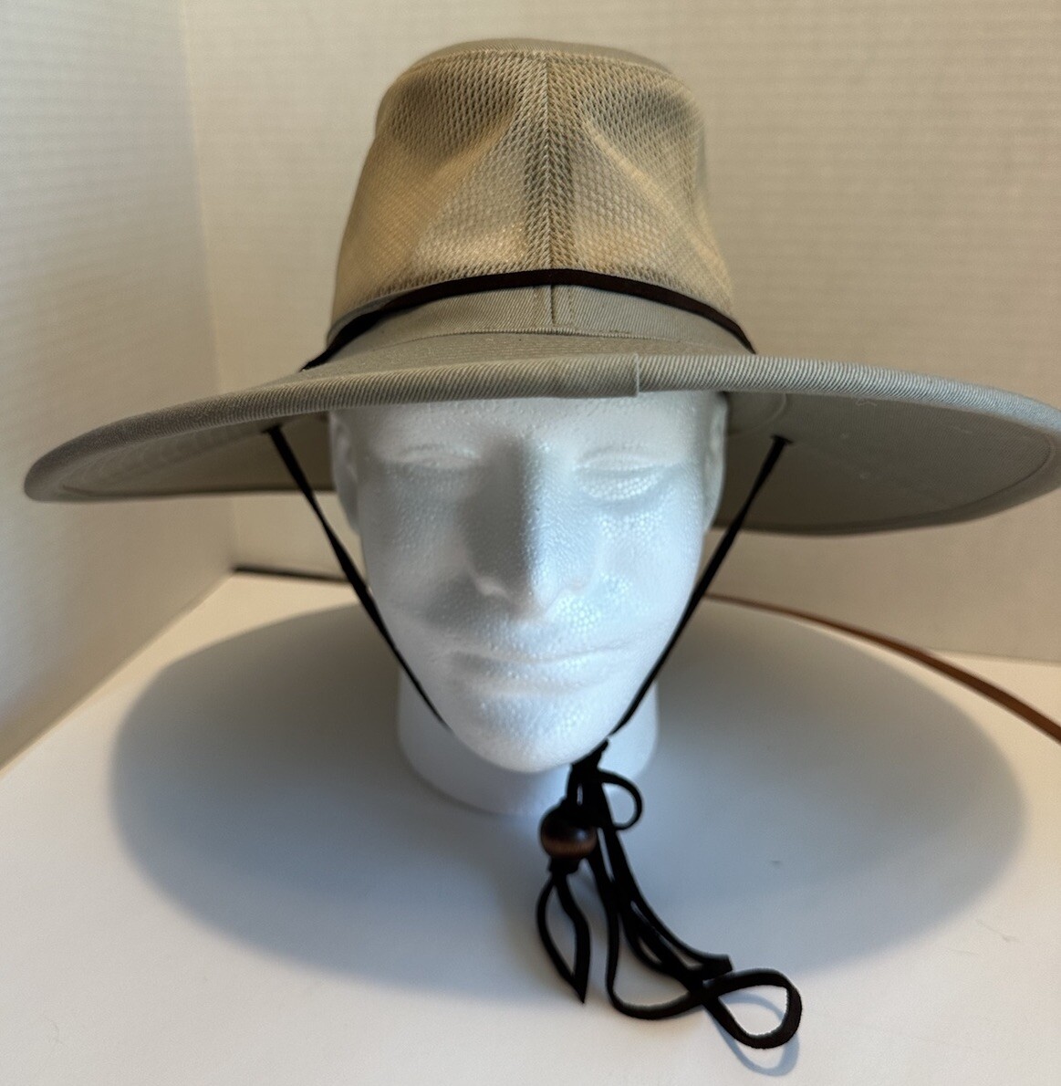 Sun Safari hat beige camel mesh size medium View 2