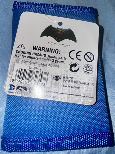 Batman v Superman Movie Merch Blue Trifold Wallet For Kids Brand New W/ Tags - Picture 12 of 12