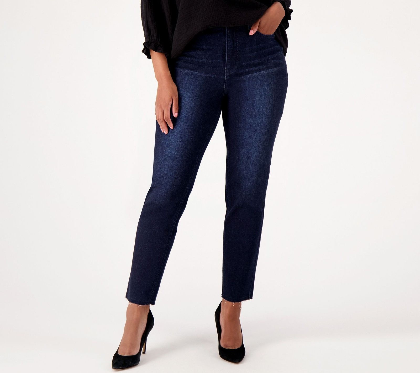 Girl With Curves Women's Petite Pants 10P Raw Hem Girlfriend Jeans Blue A546109