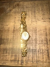 Vintage Ladies Oleg Cassini Quartz Watch  Gold Band