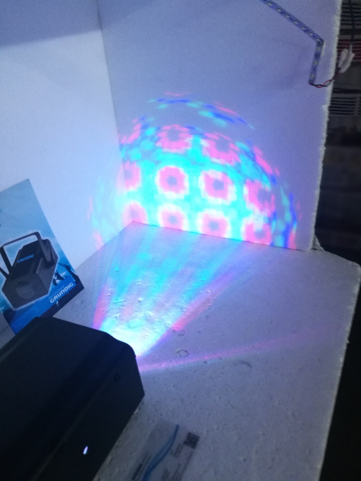 FARO LED MOTORIZZATO PROIETTORE DISCO ROTANTE PER FESTE E ADDOBBI 33 LED FULL