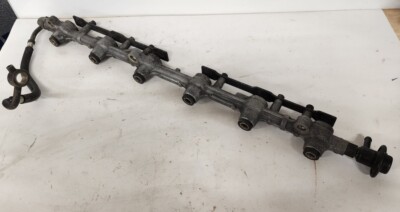 Toyota supra jza70 1jzgte non vvti factory fuel rail W/Damper 