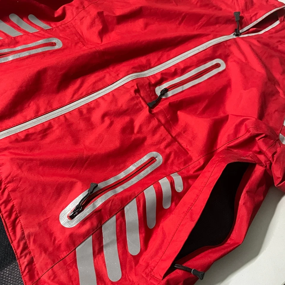 Vintage men red Altura Night Vision Evo Cycling Jackets in M|L32 W22|SKU 6125 - Image 3 of 4