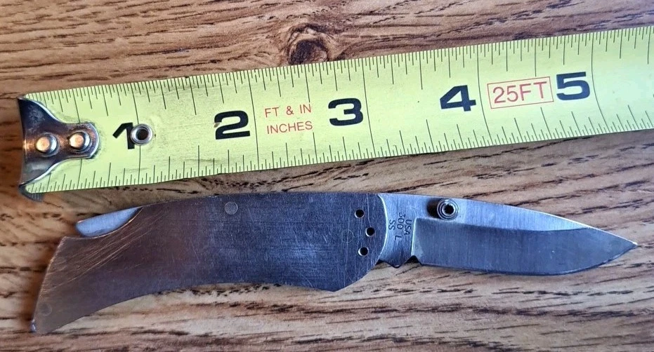 Cuchillo ejecutivo de bloqueo de acero inoxidable cepillado Case XX 300L SS Foto 2 de 4