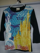 WALT DISNEY WORLD SHIRT  EST, 1971 MAGIC KINGDOM MICKEY VINTAGE SMALL YOUTH