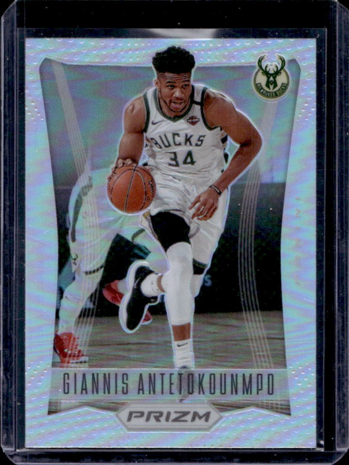 2020-21 Prizm Giannis Antetokounmpo Flashback Prizm Silver #15 Bucks