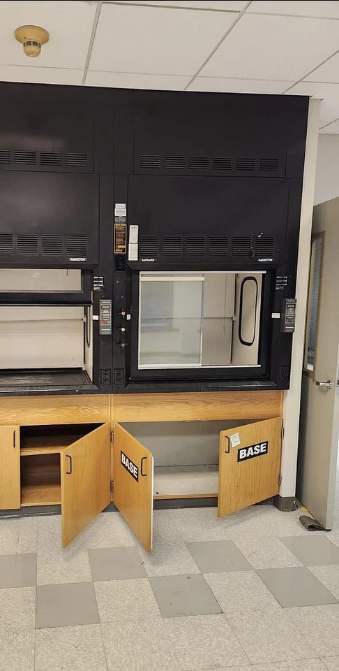 4' HAMILTON SAFEAIRE Fume Hood w/ Sliding Sash Doors(S6LLST11292) - Image 2 of 4