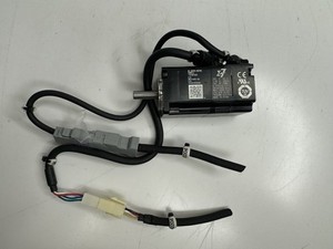 YASKAWA ELECTRIC SGM7J-01AFC6S AC SERVO MOTOR