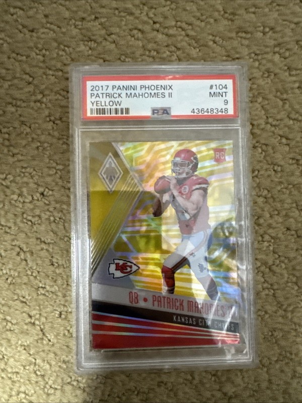 2017 Panini Phoenix Patrick Mahomes II Yellow /75 PSA 9 RC! Rookie Mint!